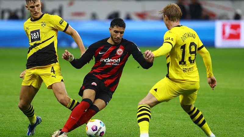 Soi kèo Dortmund vs Frankfurt